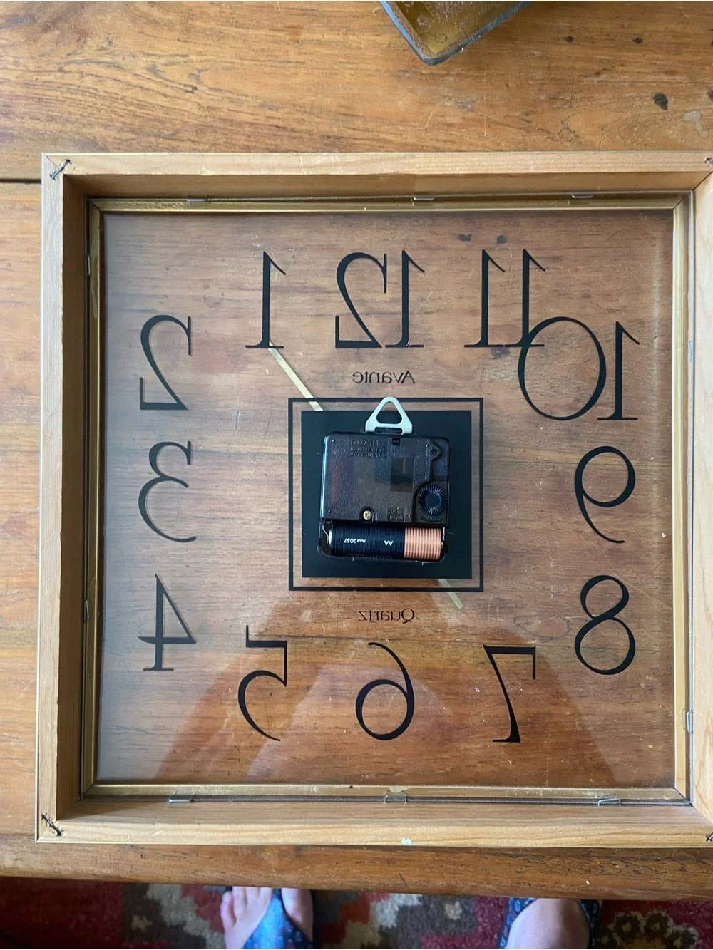 Vintage Avante Gold See Thru Frame Quartz Wall Clock